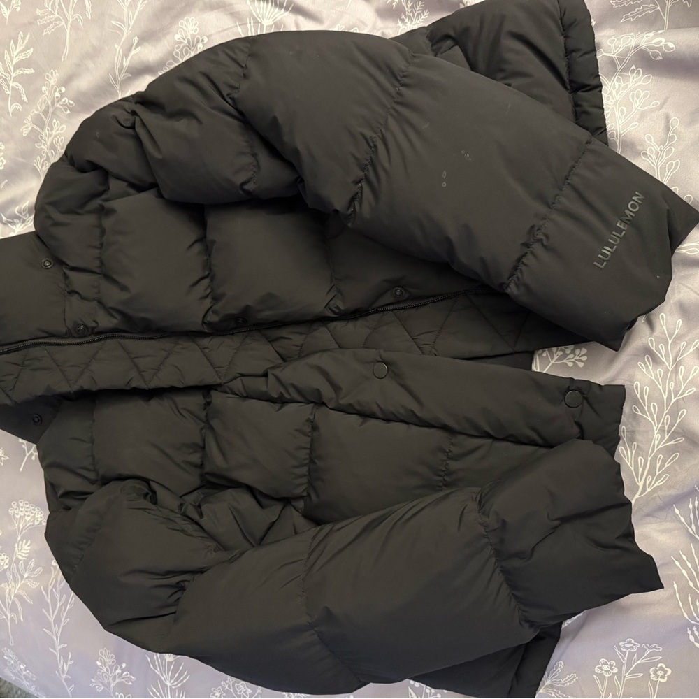 Lululemon Black Puffer Jacket